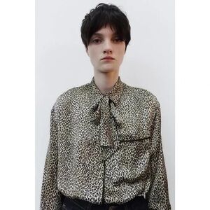 Zara leopard Print Button Down